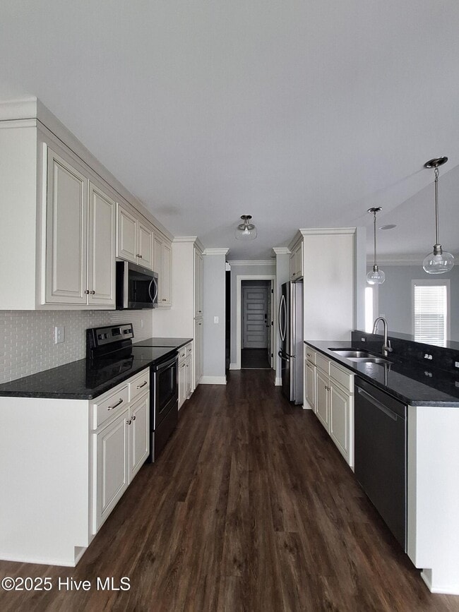 Photo - 701 Brookfield Dr