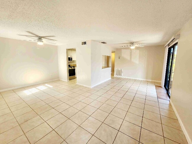 Photo - 4022 Beaver Ln Unidad 800d
