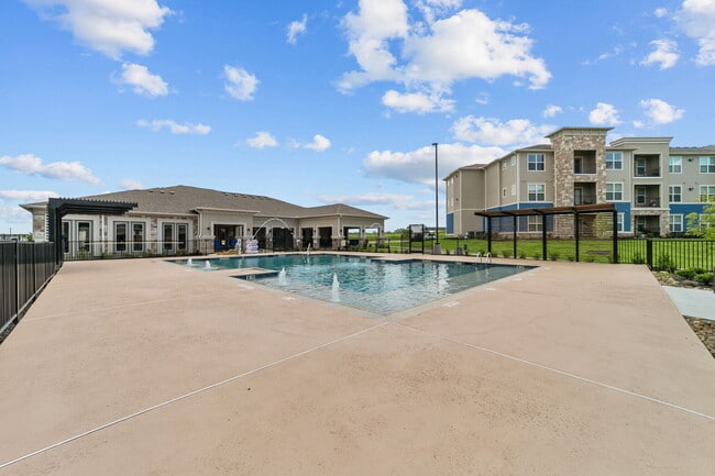 Cross Timbers Apartments