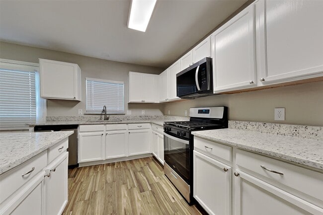 Photo - 7311 Wisteria Chase Pl