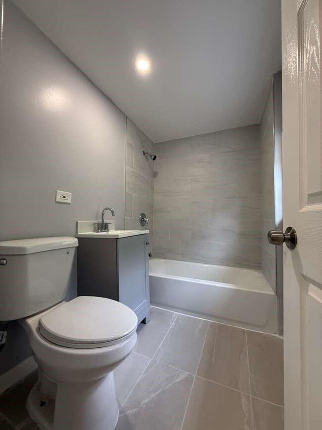 Photo - 4265 SW 62nd Ave