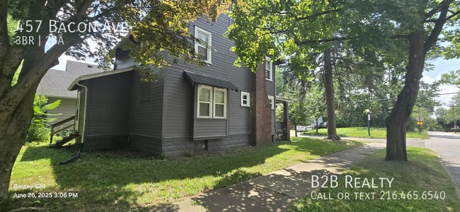 Photo - 457 Bacon Ave