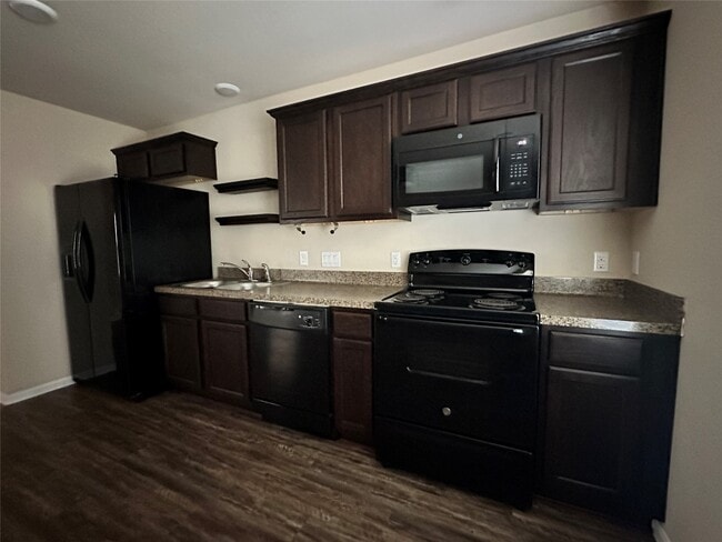 Photo - 16697 E Hammon