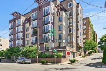Photo - 124 Bellevue Ave E Unit 206