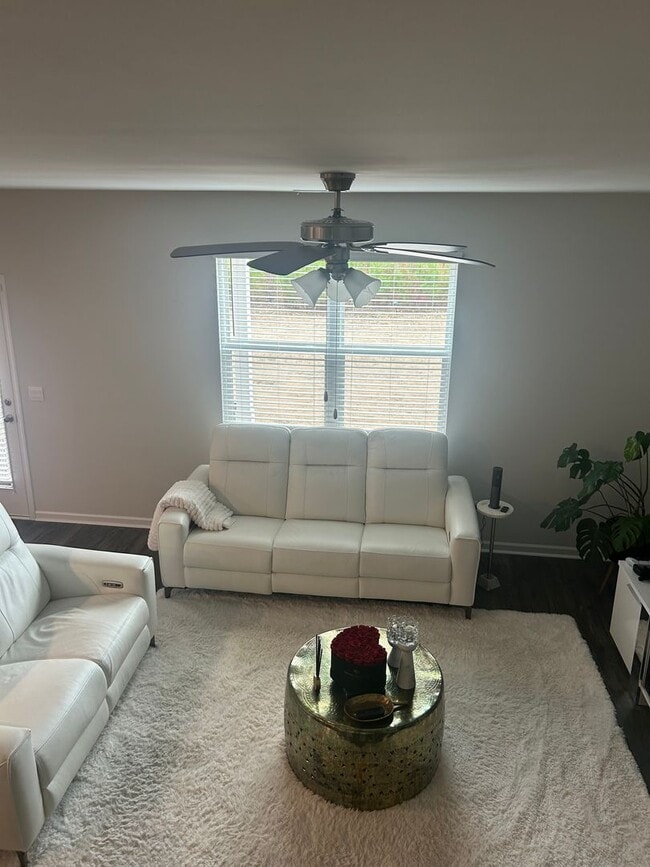 Photo - Beautiful 5 bedroom 2.5 bathroom new construction home