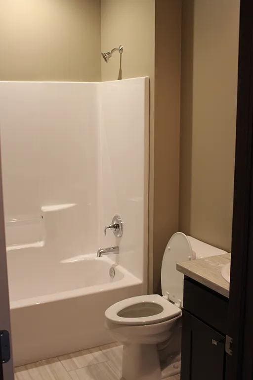 Photo - 626 W C St