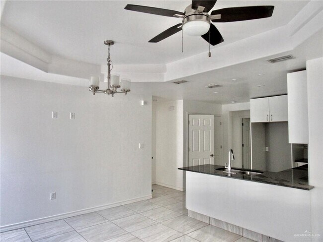 Photo - 14 W Harrison Ave Unit 2