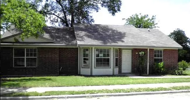 Building Photo - 4102 Opal Ave Rental