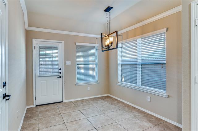 Photo - 5841 Fir Tree Ln