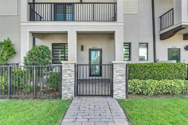 Photo - 4612 NW 83rd Ave