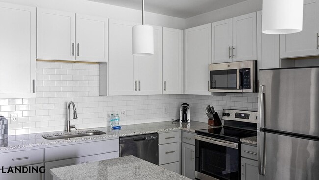 Photo - 100 Wildwood Ct Unidad 528