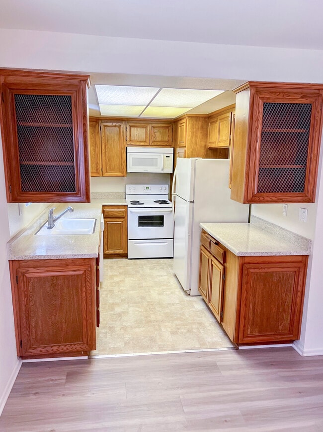 Magnolia View Apartments
