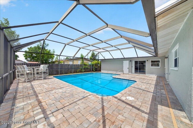 Building Photo - Merritt Island Pool Home