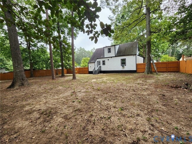 6004 Simplicity Ct