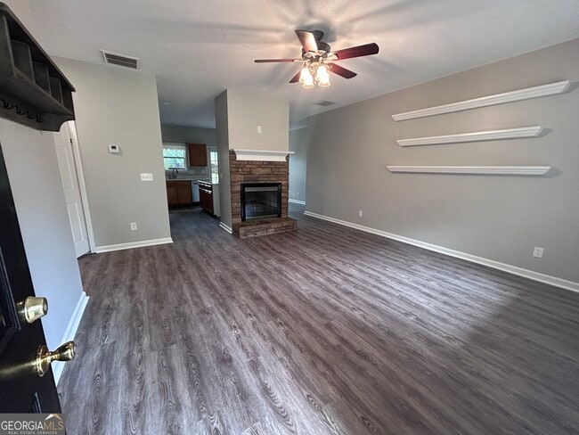 Photo - 140 Piedmont Dr