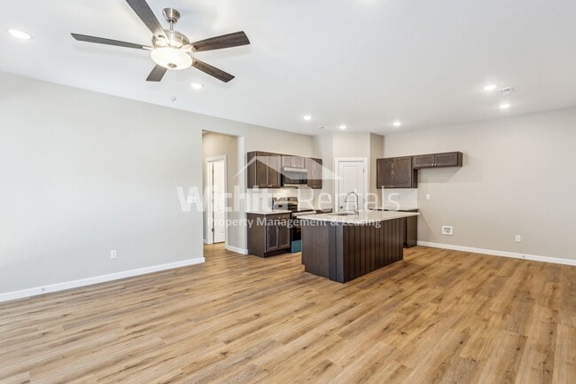 Photo - 5032-5032 S Sycamore St Unit 5030 S. Sycamore Ct.