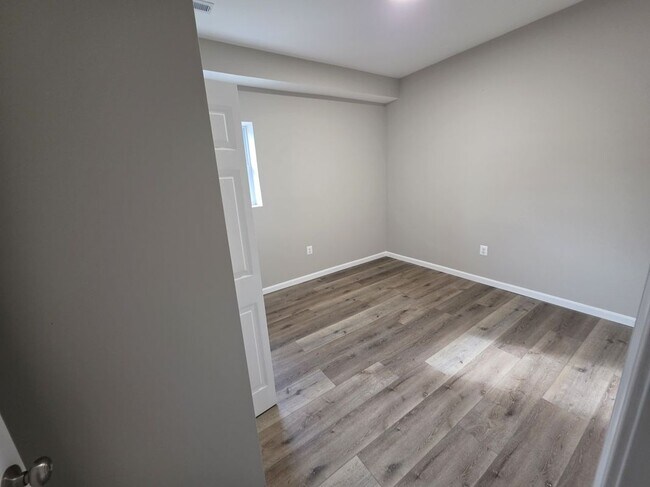 Photo - 500 E Patapsco Ave