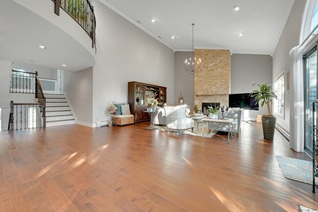 Photo - 714 Holly Ct Unidad # 714