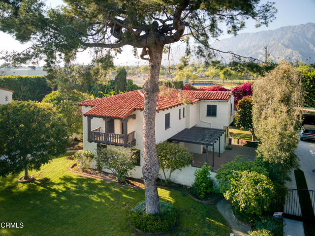Photo - 1973 E Mountain St House