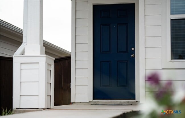 Building Photo - 11513 Murano Dr