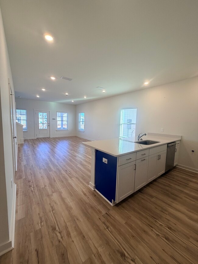 Photo - 2319 Discovery Loop