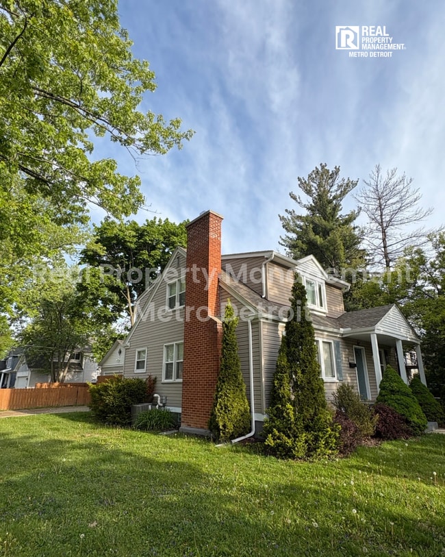 Photo - SPRING INTO YOUR NEW HOME