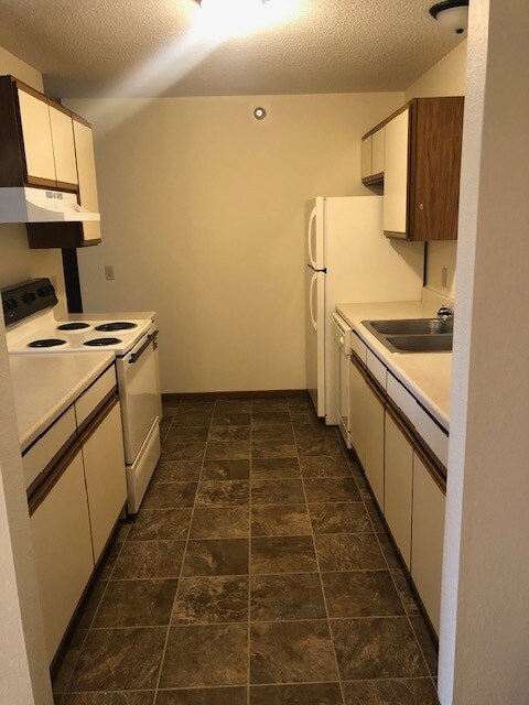 Winchester Place Apartments