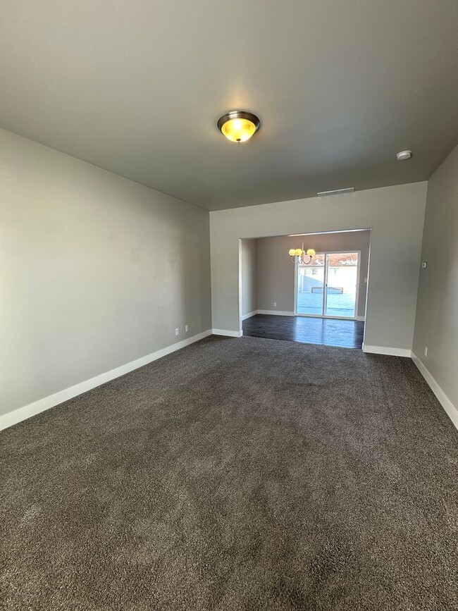 Photo - Beautiful 4 bed 2.5 bath home in the Summerfield Subdivision