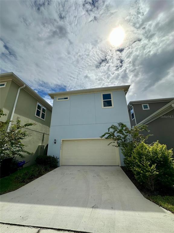 Photo - 10322 Marconi Ave