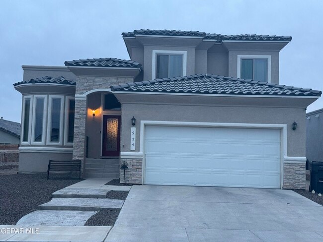 Photo - 954 Brudenal Pl