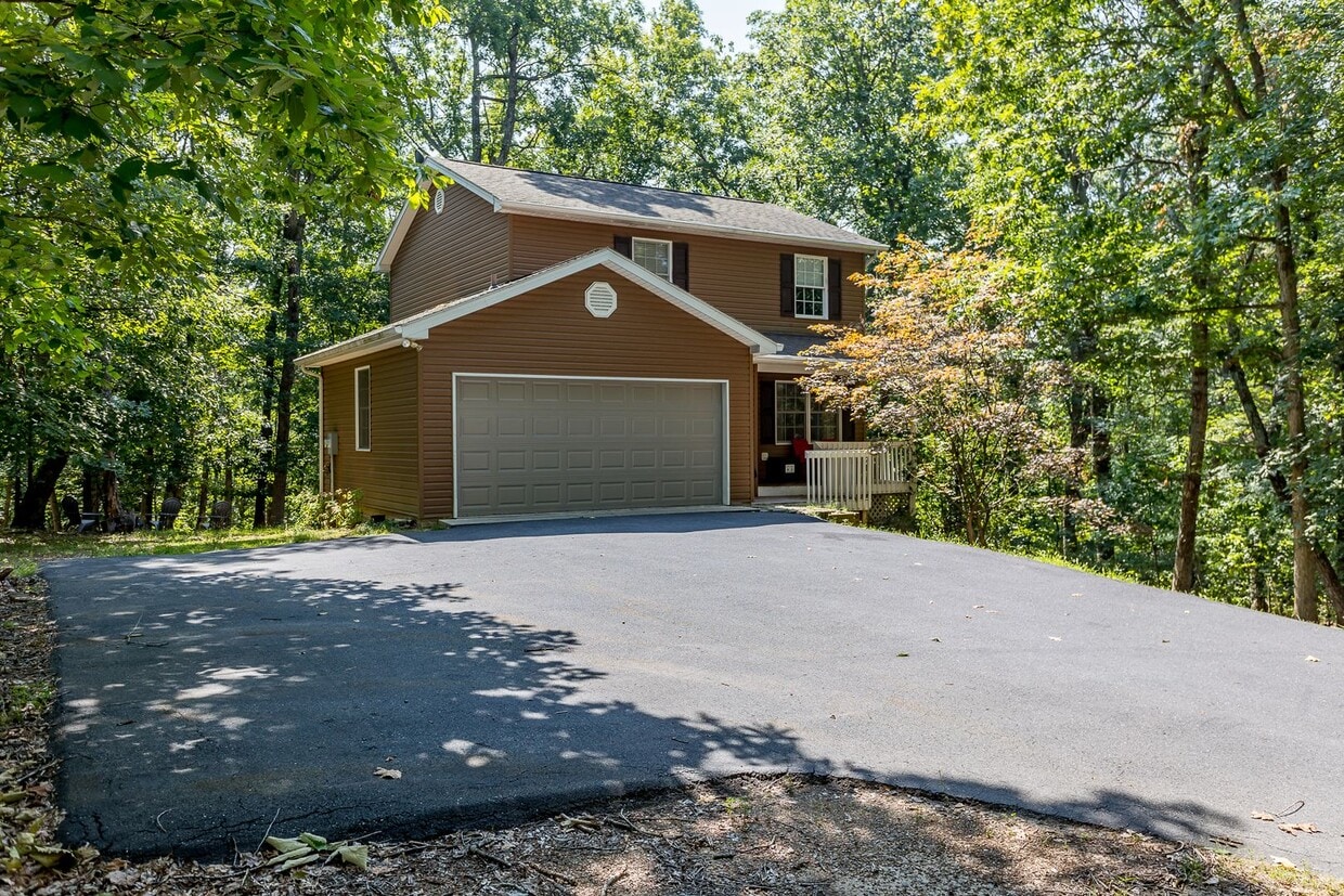 3 Bedroom Home in Massanutten!!! - 3 Bedroom Home in Massanutten!!!