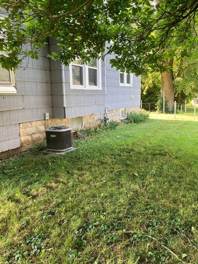 Photo - 605 W Beechwood Ave