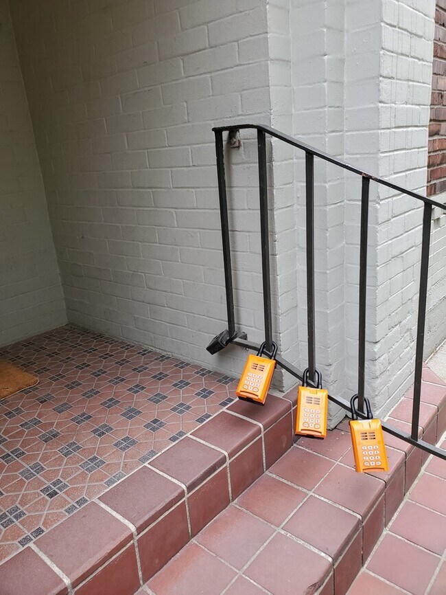 Photo - 711 Bellevue Ave E Unidad 309