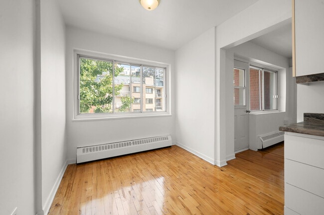 Photo - 2775 Av De Kent