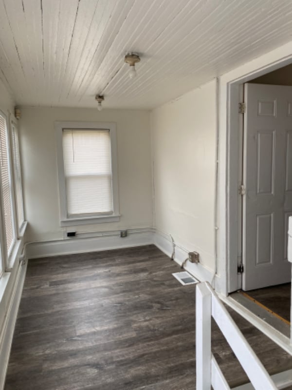 Photo - 1445 Dr Martin Luther King Dr