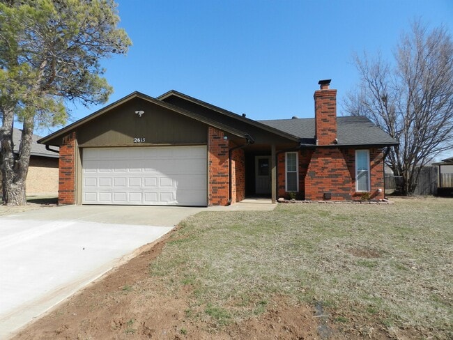 Building Photo - 2615 NW Locksley Ln