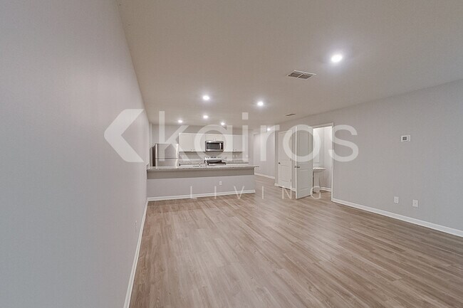 Photo - 354 Ironwood Ct