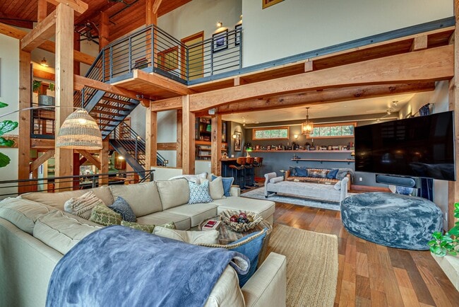 Photo - 27555 Sandy Shores Dr SW