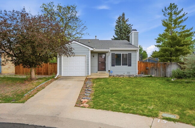 Building Photo - $2,895.95 - 3 Bed, 2 Bath Home in Arvada with Central AC, and Fenced in Yard!