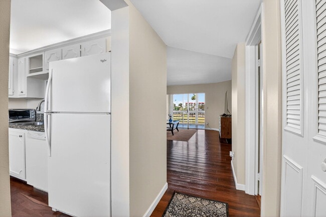 Photo - 3661 Via Poinciana Unit 410