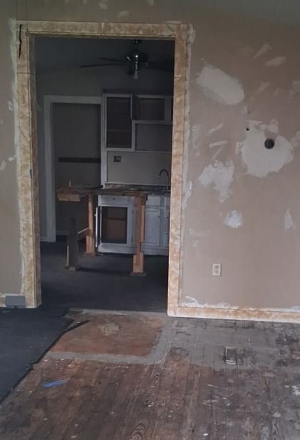 Photo - 46 Eckhard Ave