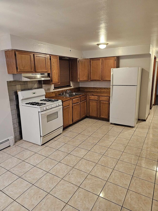 Kitchen - 12537 S Marshfield Ave Unit 1st Floor