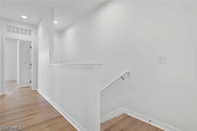 Photo - 10818 Alvara Way