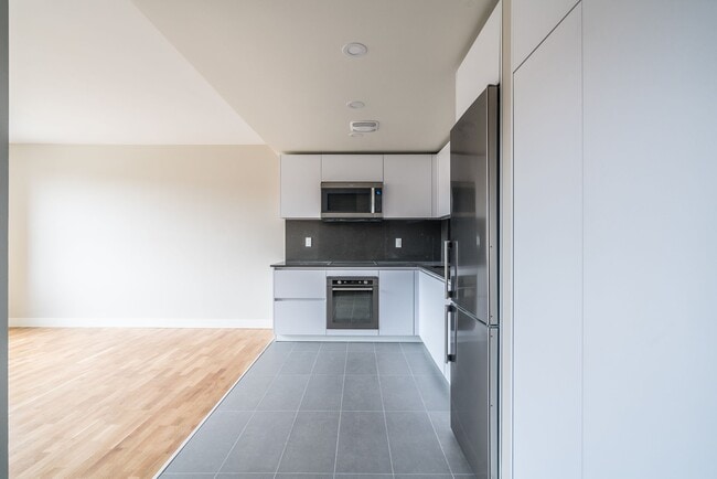 Photo - 25 Eccleston Dr Unit 403