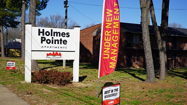 Photo - Holmes Pointe Apartments
