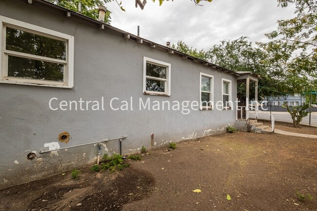 Photo - 2 Bedroom/1 Bath Home - $1495 per month