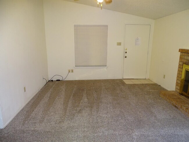 Photo - 206 N Troy Ave