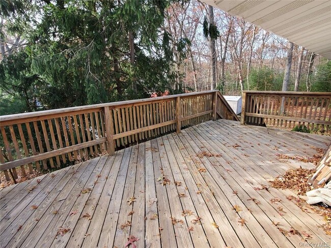 Photo - 28 Longhorn Ln