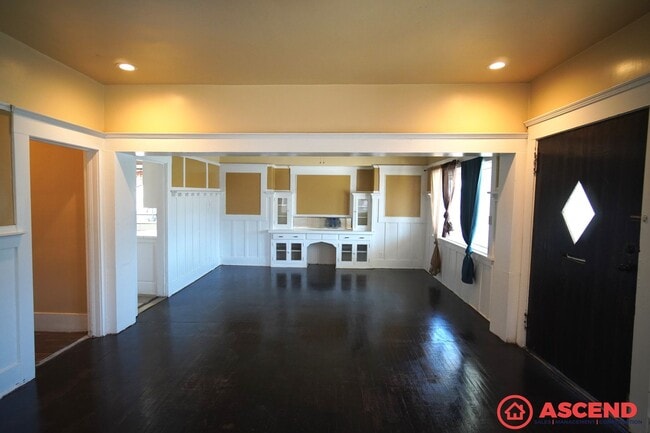 Photo - Charming 3BR/2BA Home in the Heart of Downtown Bakersfield