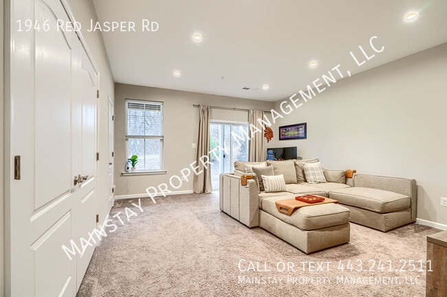 Photo - 1946 Red Jasper Rd